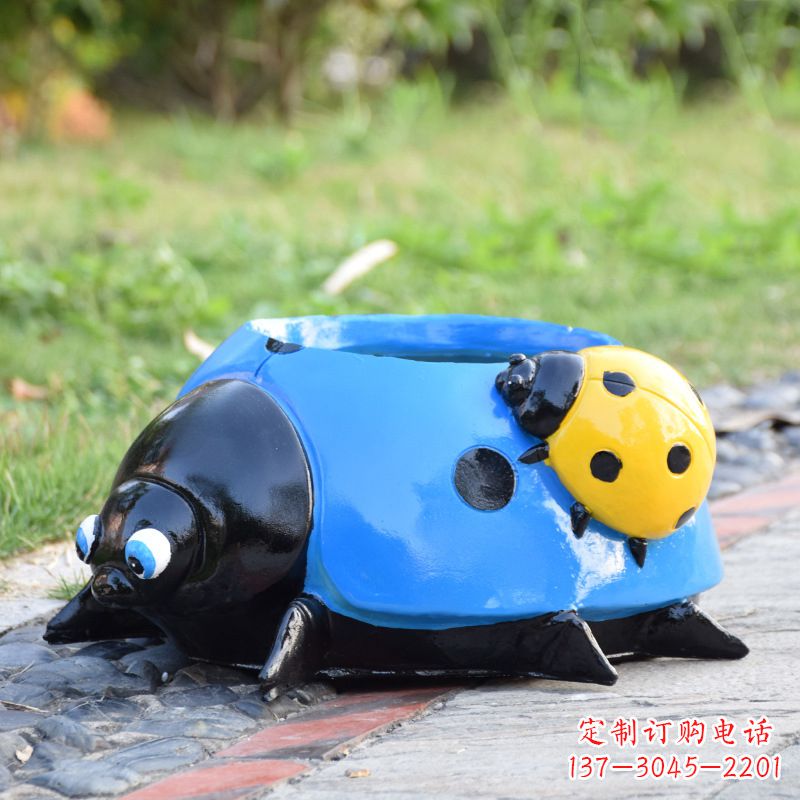 泰州蓝色玻璃钢七星瓢虫花盆雕塑