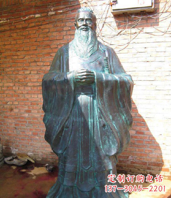 泰州老子校园历史名人铜雕,给您的经典力量