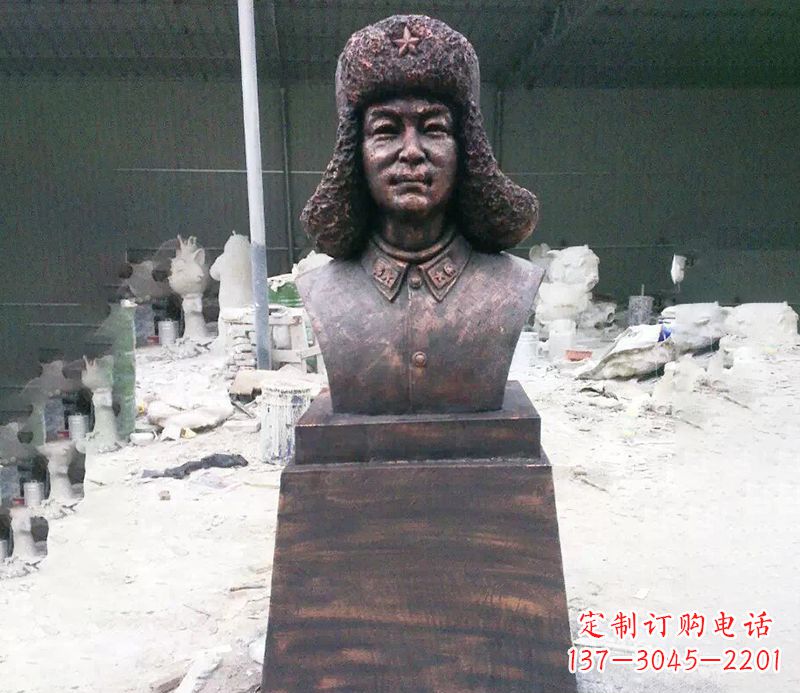 泰州风采灿烂,无与伦比的雷锋雕塑