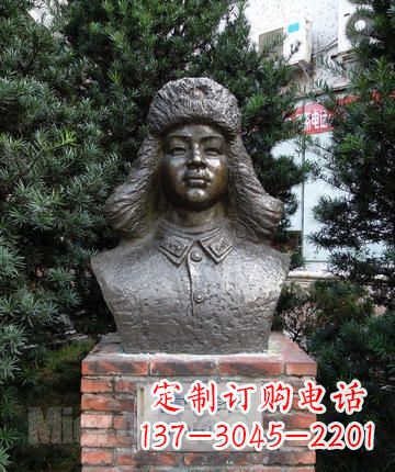 泰州领雕塑:全国首创雷锋青铜胸像