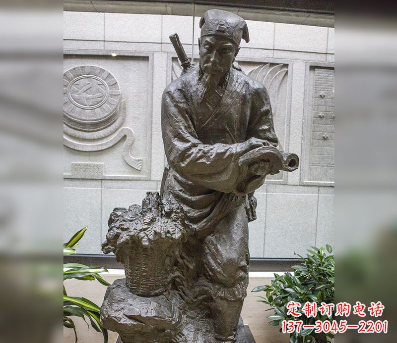 泰州中领雕塑自主研发了高雅李时珍铜雕,它以历…