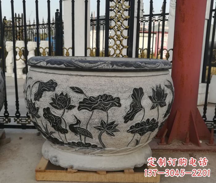泰州中领雕塑是一家专业的雕塑定制厂家,提供各…
