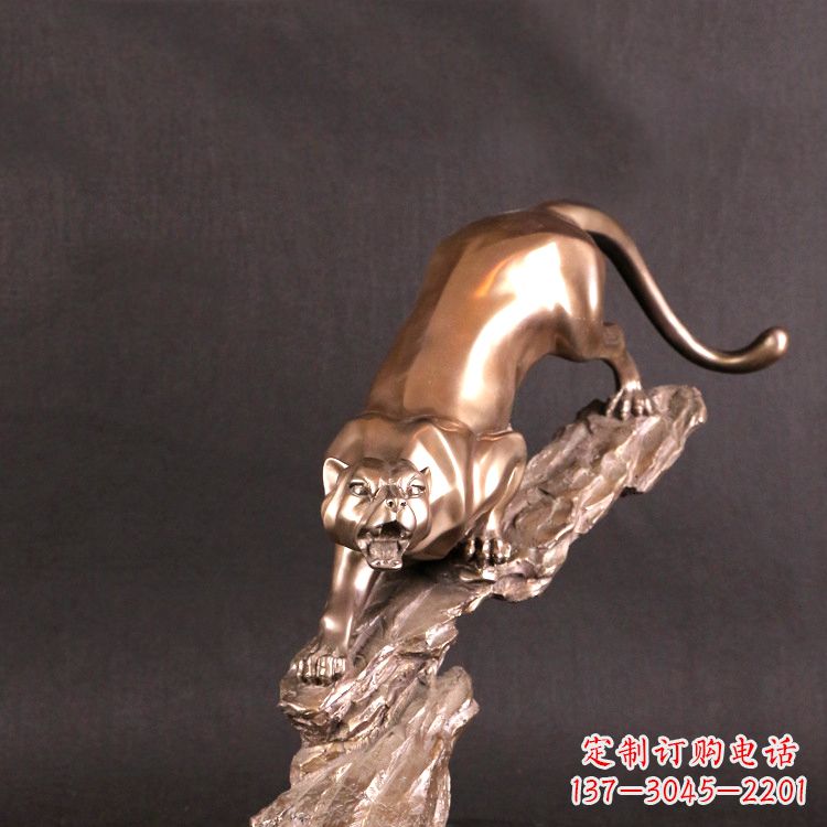 泰州猎豹玻璃钢雕塑——高级定制精美雕塑