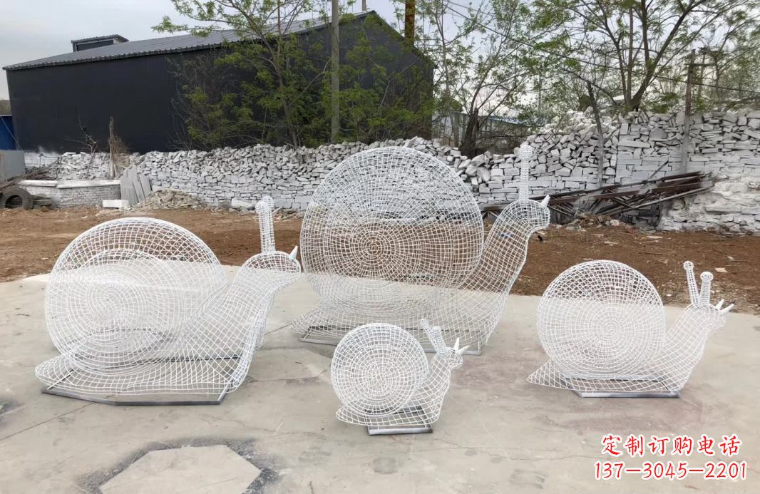 泰州镂空蜗牛不锈钢雕塑1