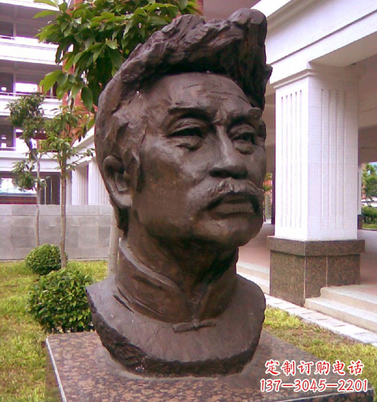 泰州荣耀鲁迅,铸就永恒的铜像