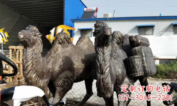 泰州骆驼铜雕塑,刻画最精致的美丽