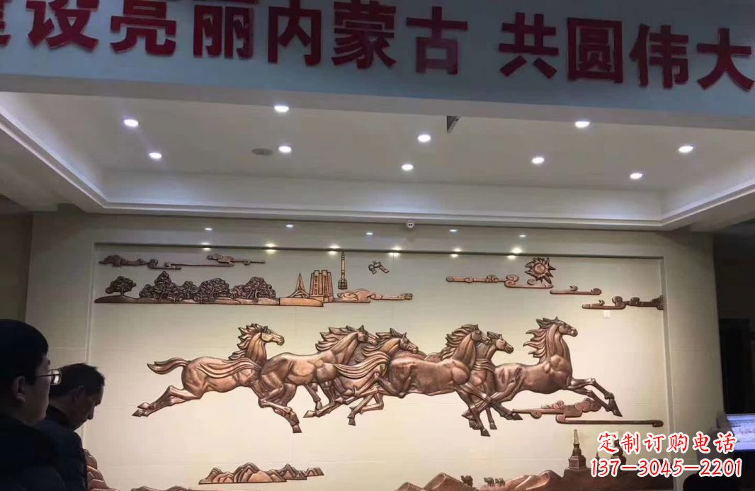 泰州完美展示马到成功的铜马雕塑