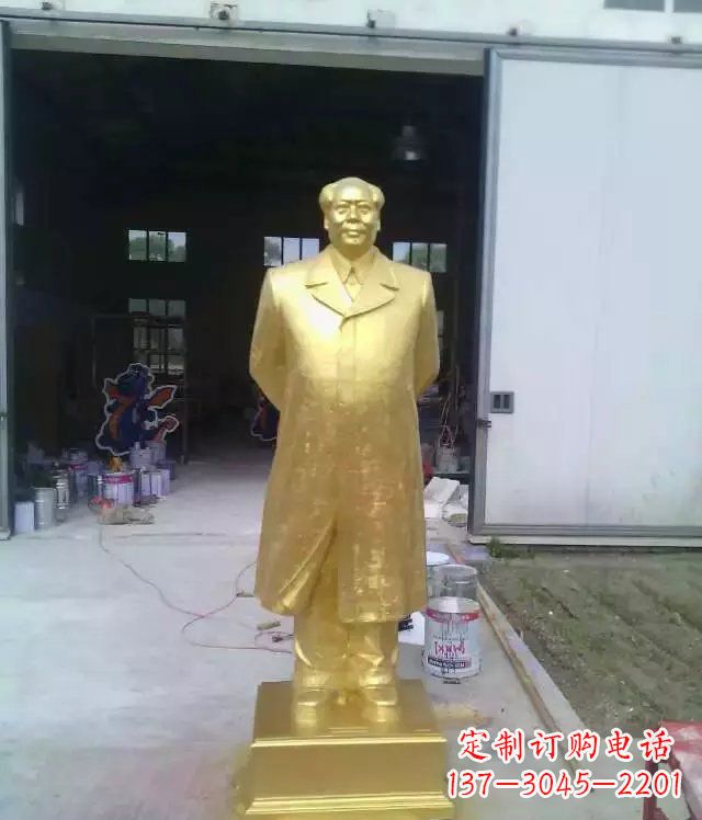 泰州毛主席广场伟人铜雕