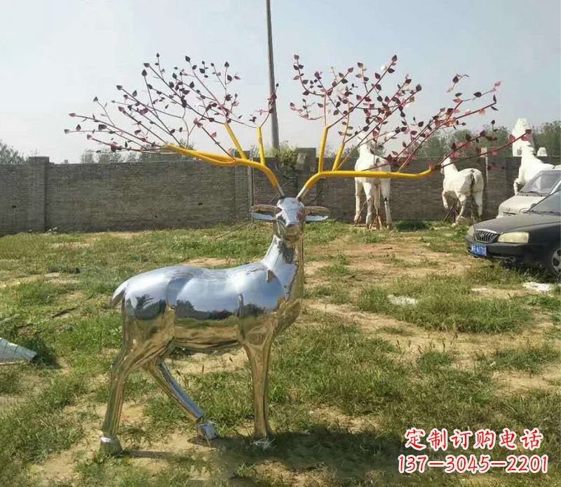 泰州梅花鹿镜面不锈钢雕塑
