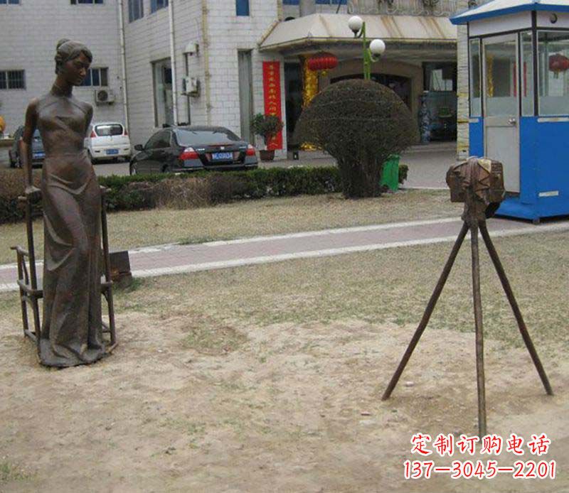泰州中领雕塑是一家专业从事美女铜雕定制的厂家…