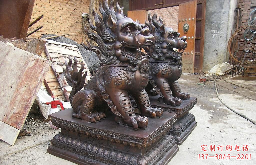 泰州传统工艺精制–钜细工艺麒麟铜雕