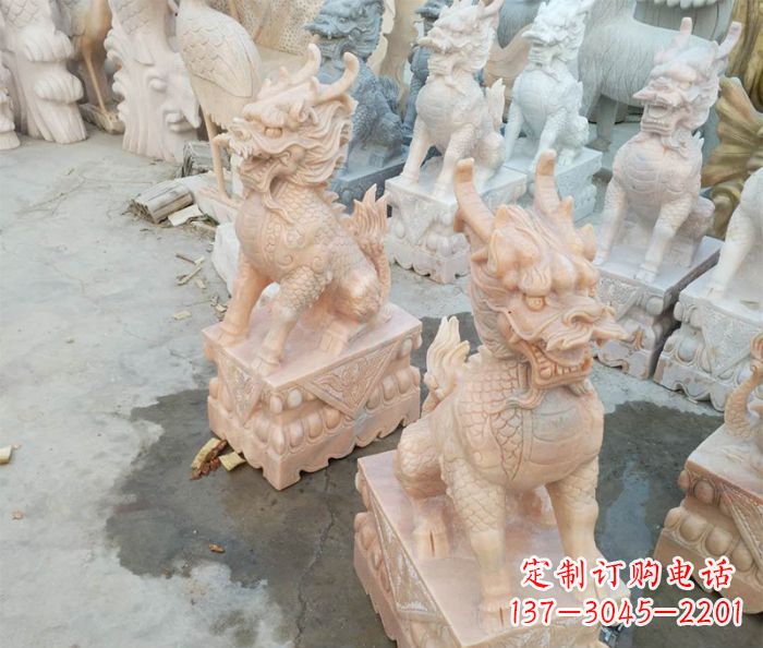 泰州华丽夺目,雕琢精美的麒麟石雕