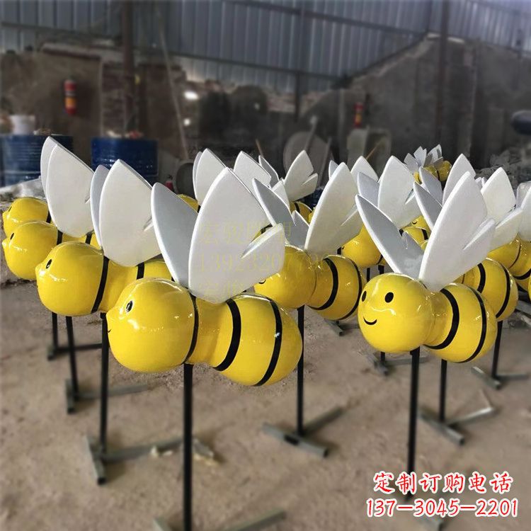 泰州动感蜜蜂雕塑,营造精致的都市公园