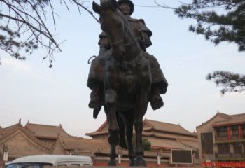 泰州雕刻精美的蒙古人骑马铜雕