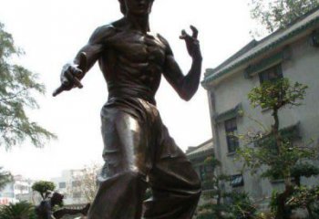 泰州忠实再现李小龙公园名人铜雕