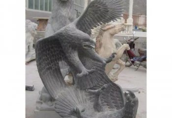 泰州中领雕塑推出的石雕老鹰是一款充满生机与力…