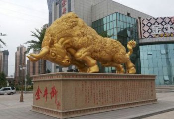 泰州鎏金开荒牛铜雕像，城市街道景观动物雕塑