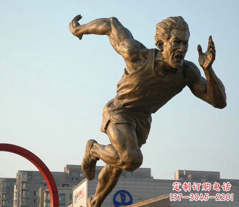 泰州把运动热情融入铜雕-男人雕塑