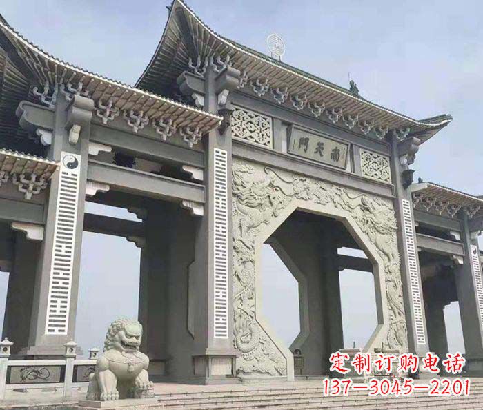 泰州南天门牌坊石雕,工艺精美,精雕细琢