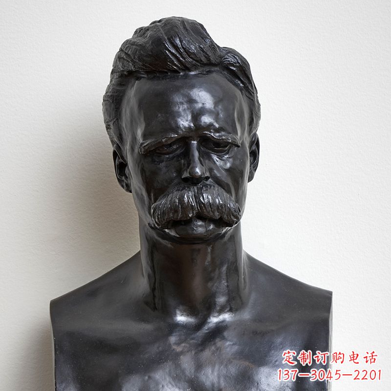 泰州尼采石雕头像,独特而华丽