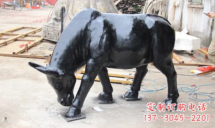 泰州把传统牧场风情带回家,领雕塑的艺术牛雕塑等你来!