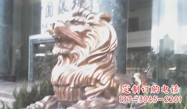泰州趴着的西洋狮子铜雕 (3)