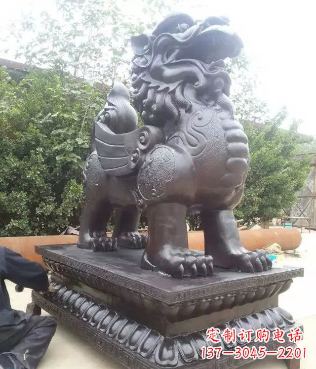 泰州山中领雕塑是一家多年经验丰富的雕塑定制厂…