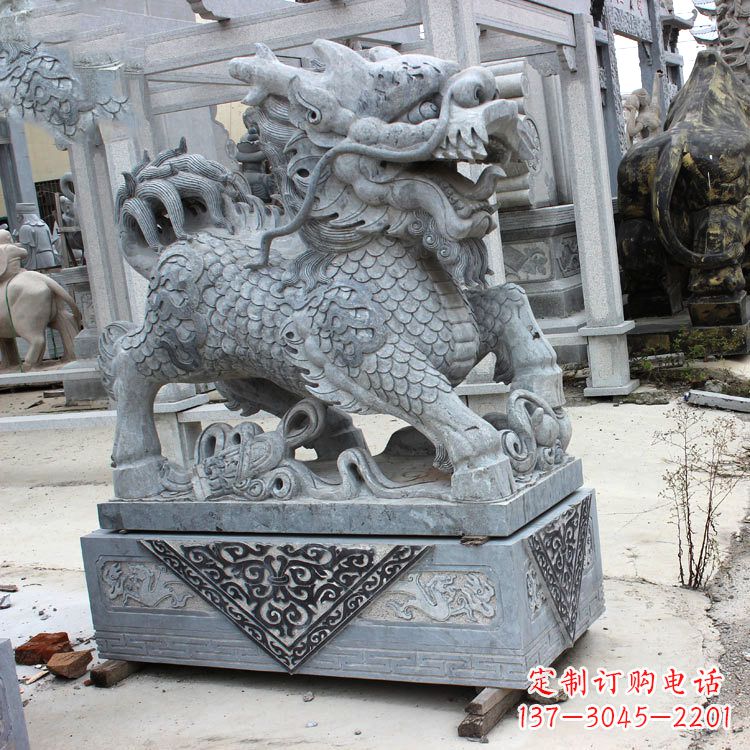 泰州色彩缤纷的青石仿古石雕麒麟