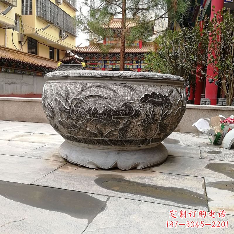 泰州青石仿古风格鱼缸雕塑