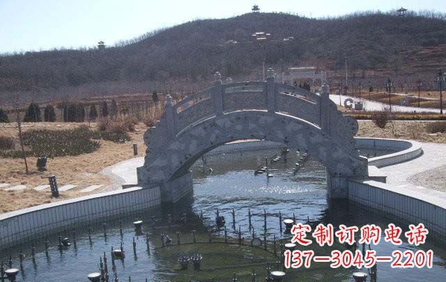 泰州青石拱桥石雕