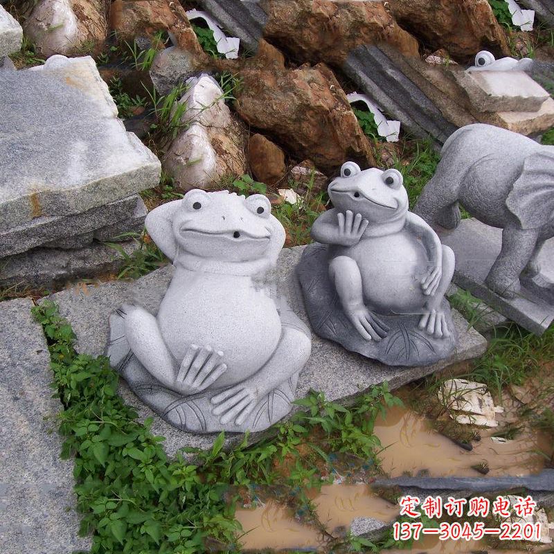 泰州青石喷水青蛙石雕