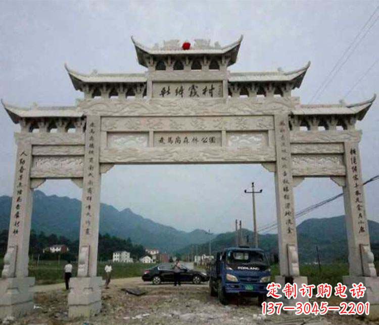 泰州三门牌坊石雕:细节讲究处处把精雕细琢