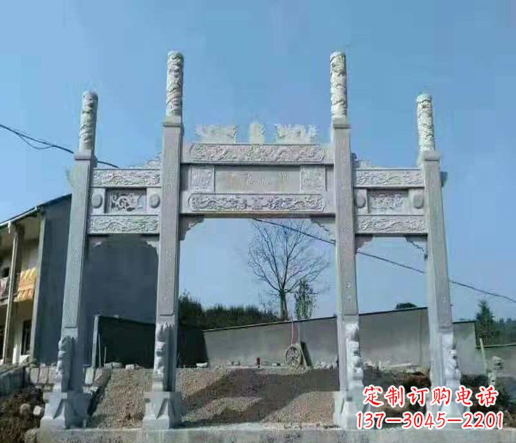 泰州三门仿古牌坊石雕,精致雕刻典雅之美