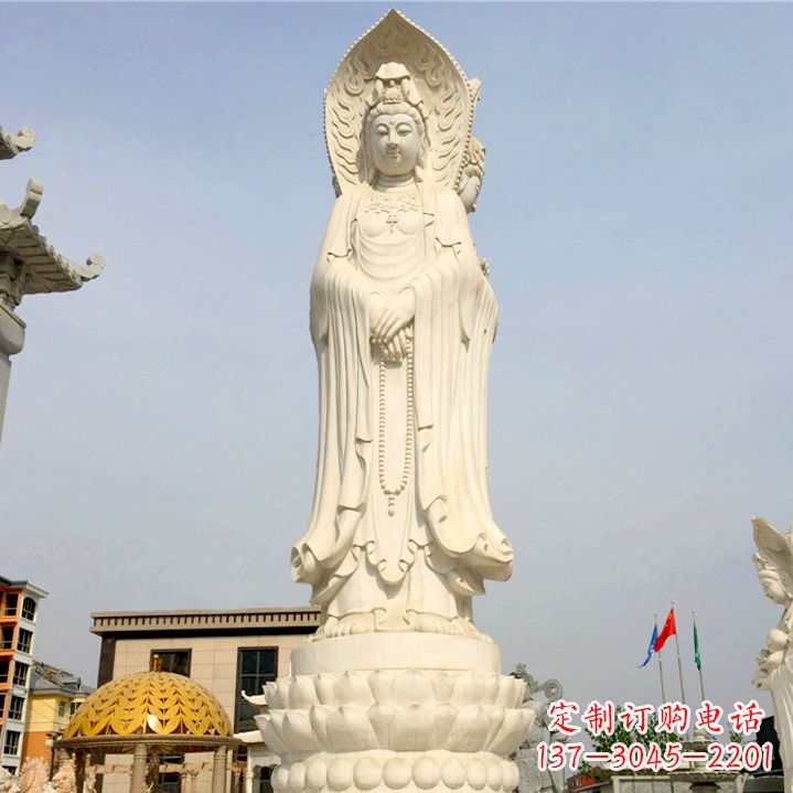 泰州中领雕塑:观音三面佛像雕塑