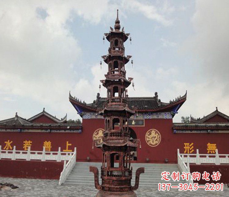 泰州三足铜香炉雕塑,精美绝伦
