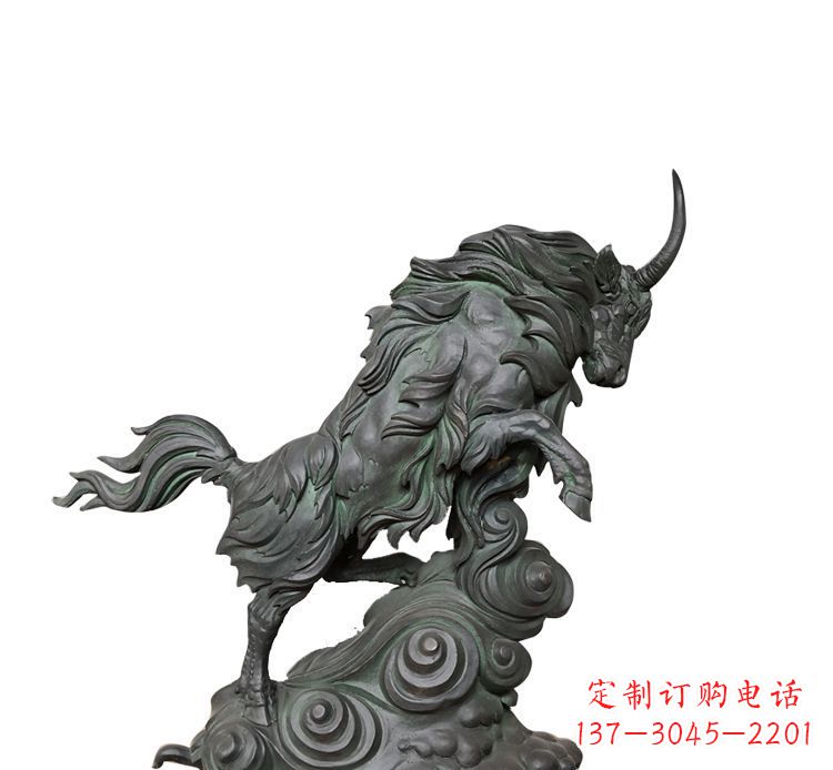 泰州神牛踏波铜雕