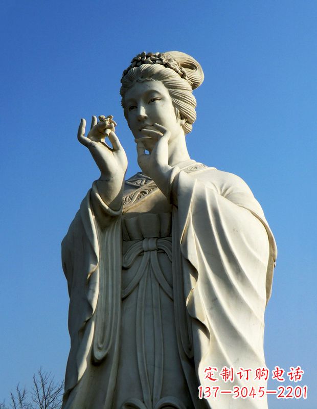 泰州精美绝伦的古代美女雕像