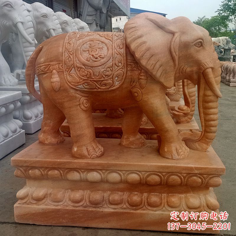 泰州大象雕塑,深邃而神秘