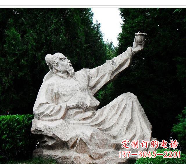 泰州百花齐放的李白雕塑