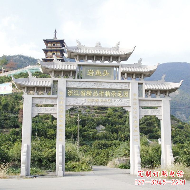 泰州精美的牌楼雕塑,象征着一种贵族文化