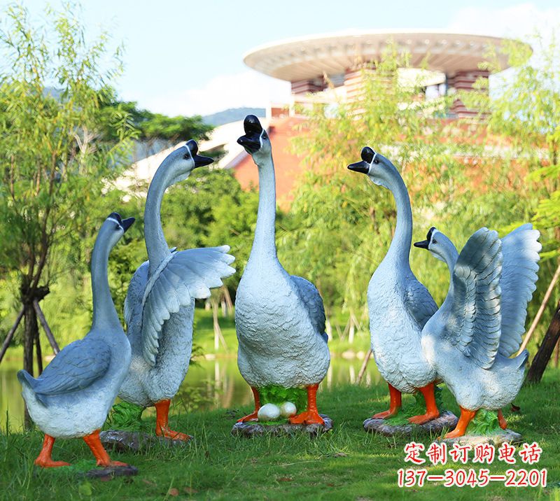 泰州树脂工艺品玻璃钢雕塑商场美陈户外园林景观装饰品仿真动物鹅摆件