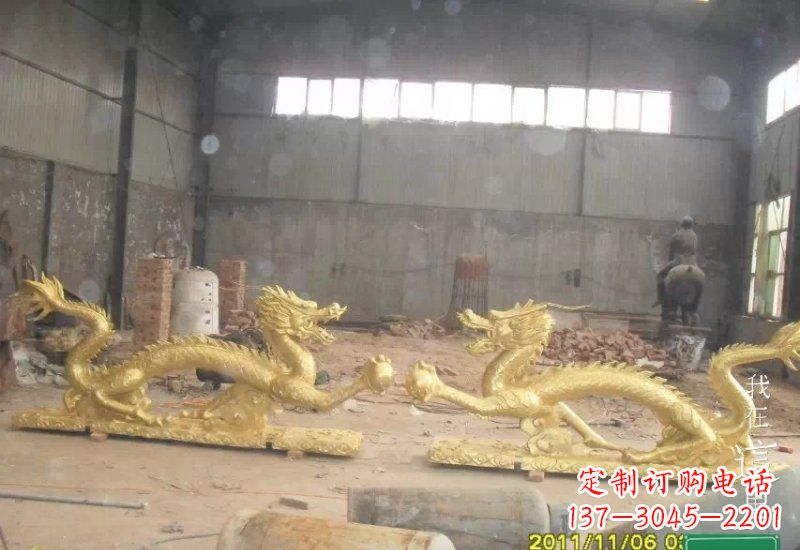 泰州双龙戏珠铜雕