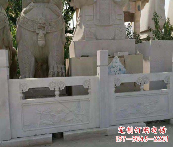 泰州寺庙景观汉白玉石浮雕栏板