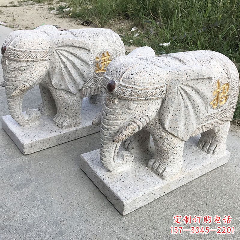 泰州寺庙门口大象石雕