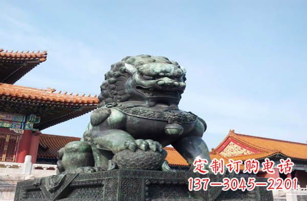 泰州寺庙门口狮子铜雕