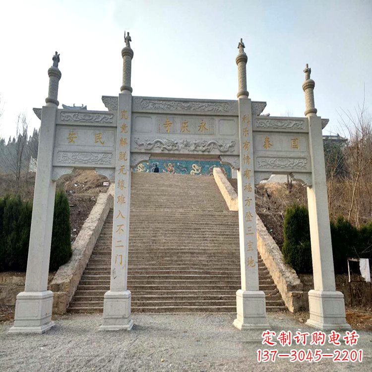 泰州寺庙入口无楼牌坊