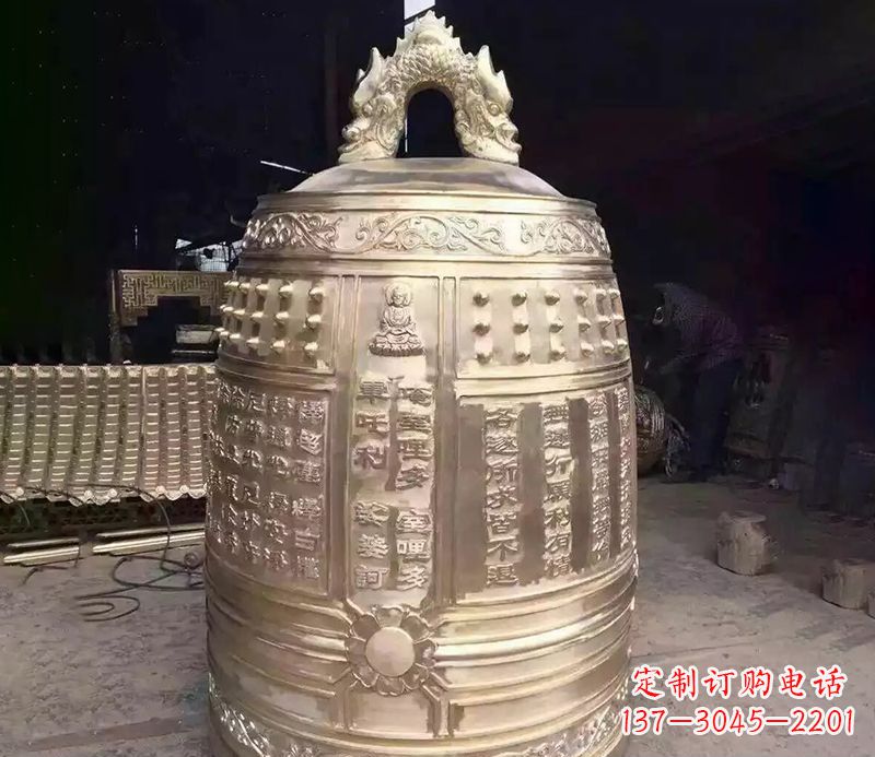 泰州寺庙铜钟雕塑 (3)