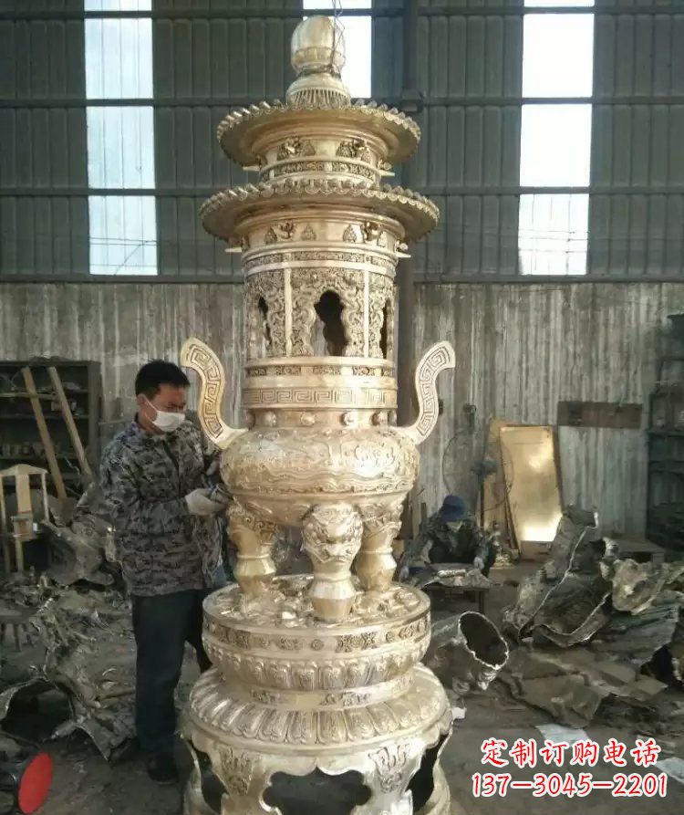 泰州寺庙香炉铜雕 (5)