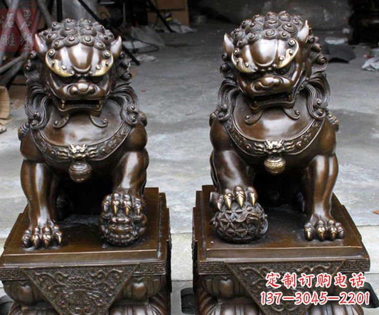 泰州天安门铜狮子