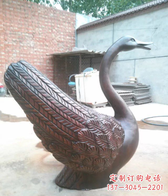 泰州天鹅公园天王动物铜雕
